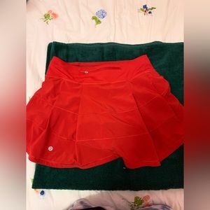 Lululemon Pace Rival Mid-Rise Skirt in Red